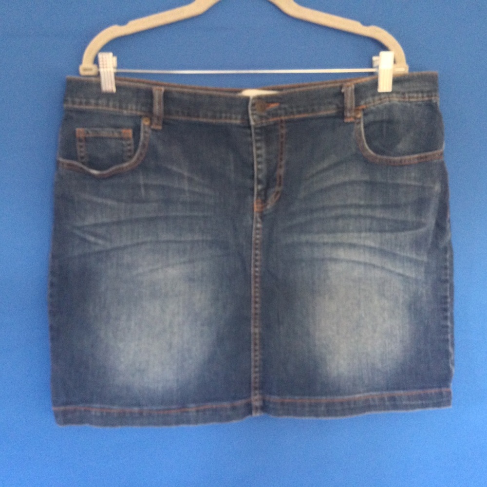 Joe Fresh Size 16 Denim Blue Mini Jean Skirt